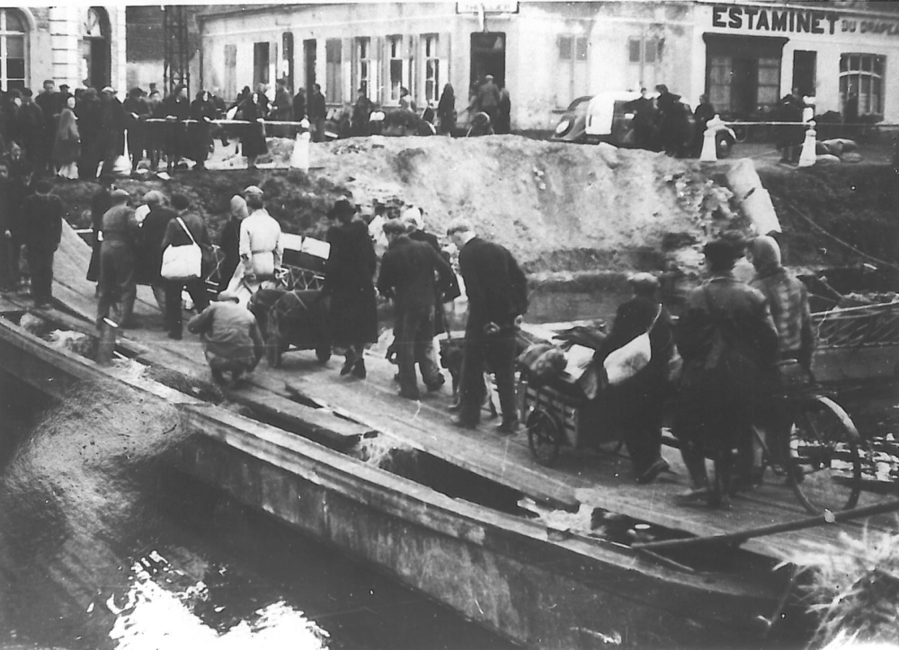 Evacuation civils de Calais 29 septembre 1944 Collection Musee Memoire 1939 1945 e1727449677305