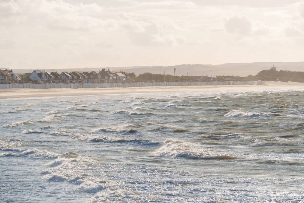 calais plage mer hiver agiteee